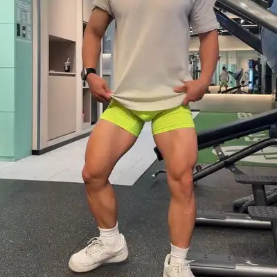 孟怡